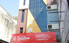 Redstone Hotel - Near Us Consulate Nungambakkam