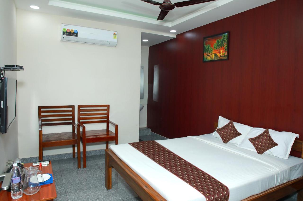 Redstone Hotel - Near Us Consulate Nungambakkam Chennai Exterior photo